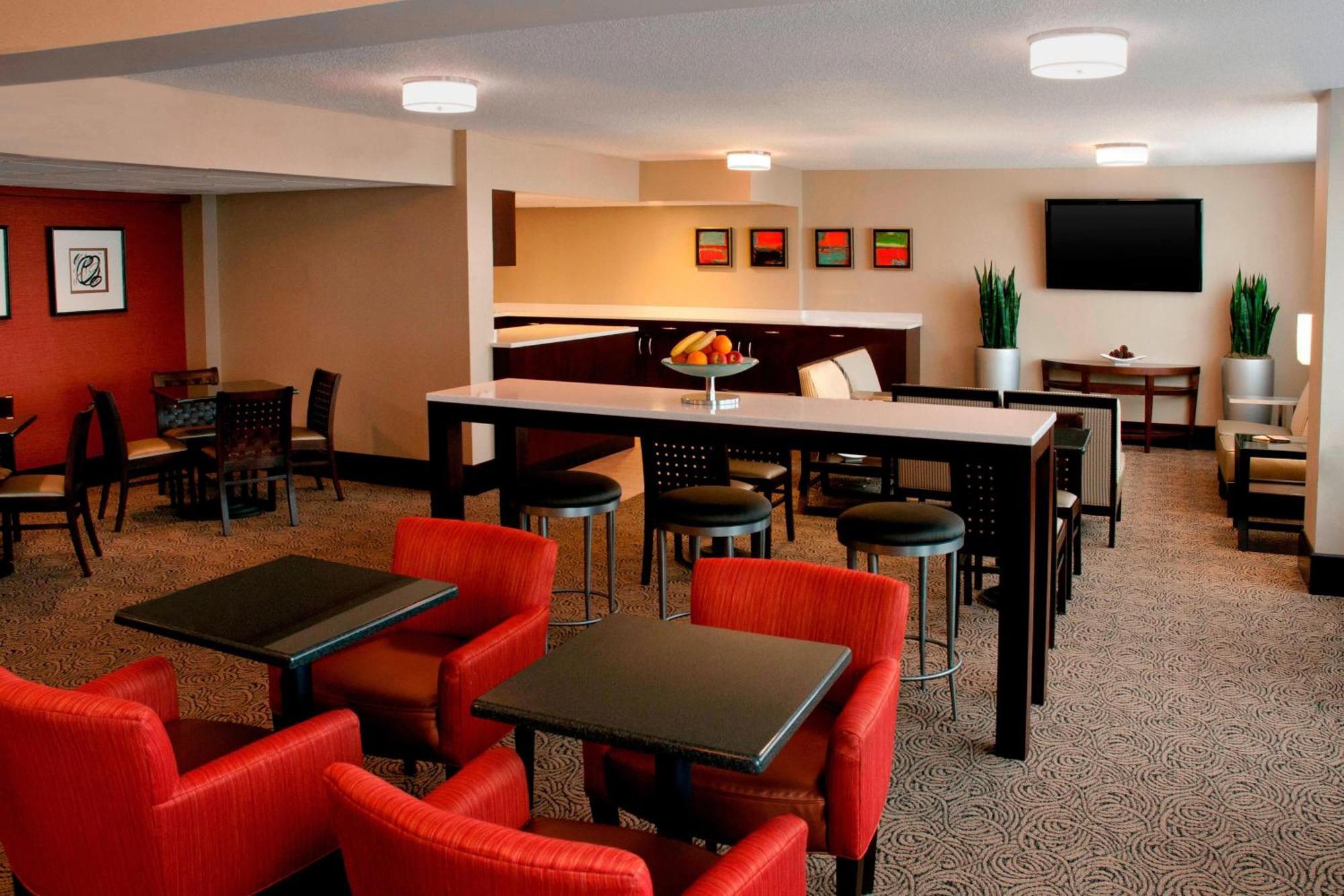 Sheraton Imperial Hotel Raleigh-Durham Airport At Research Triangle Park Exterior foto