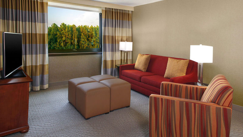 Sheraton Imperial Hotel Raleigh-Durham Airport At Research Triangle Park Exterior foto